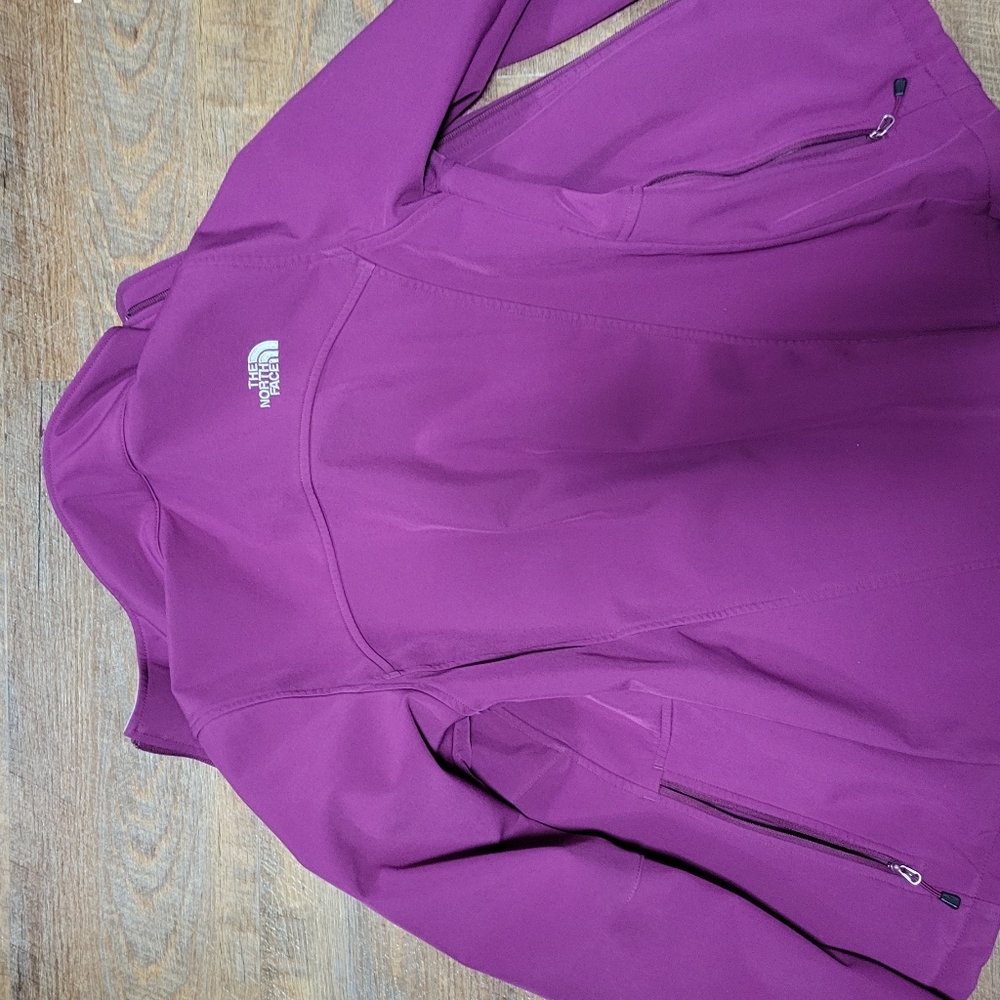 North Face Softshell Jacket - image 2